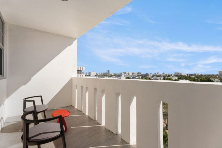 Stunning Rare South Bay Club Penthouse | 800 West Ave #PH22