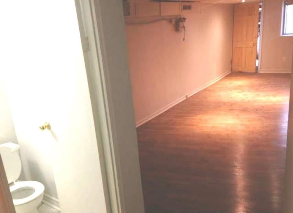1977 Dundas Street W Unit: Basement