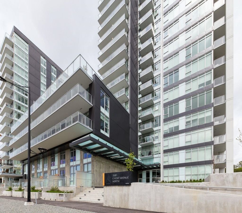 3581 E Kent Ave N, #1105