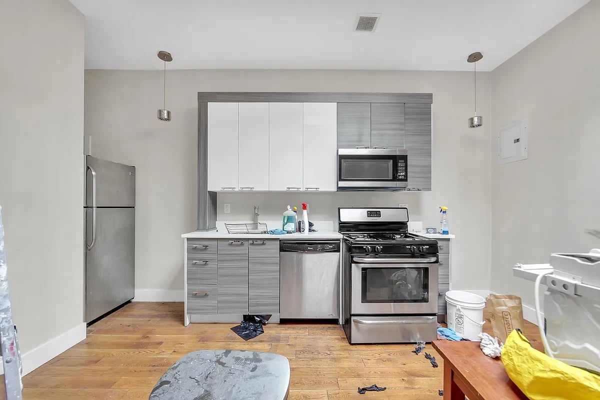 348 St Nicholas Ave 4F