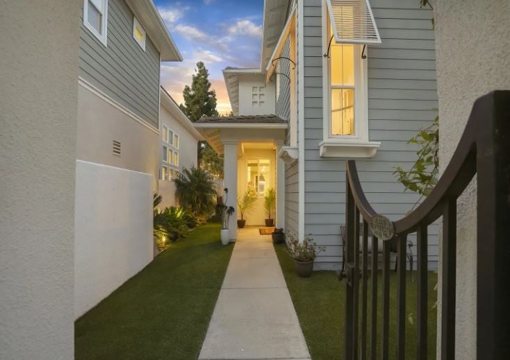 4654 Vereda Mar Del Sol, San Diego, CA 92130