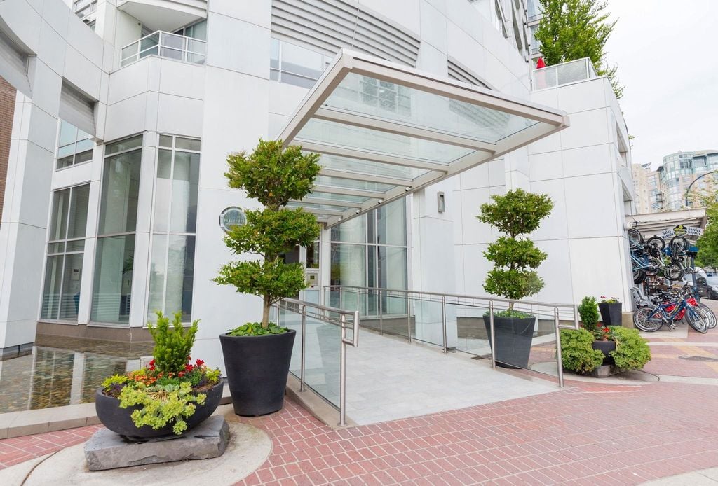 1201 Marinaside Cres, #2101