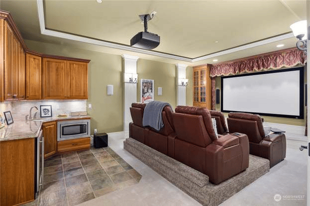 Luxury Living on Cougar Mountain in the Reserve at Newcastle