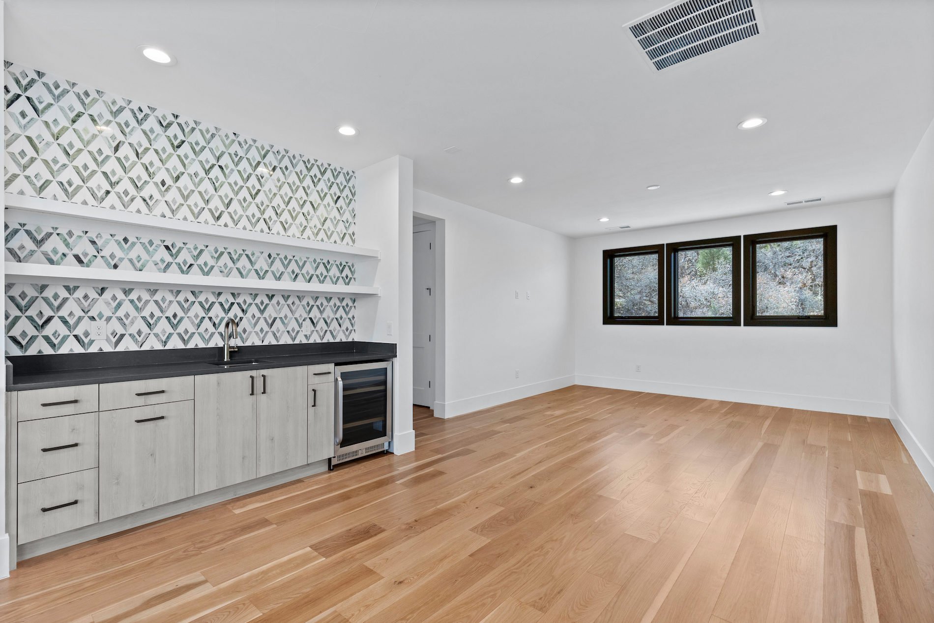 8103 Raphael Lane