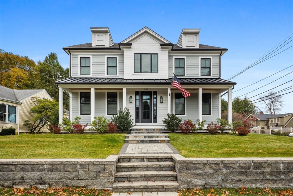 547 Webster St
