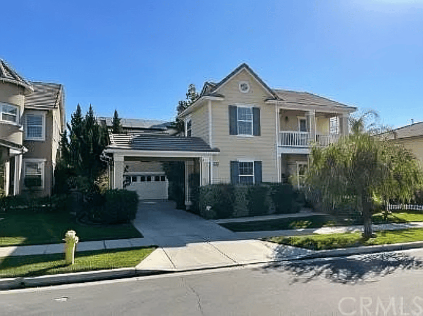 1764 Erika Ln
