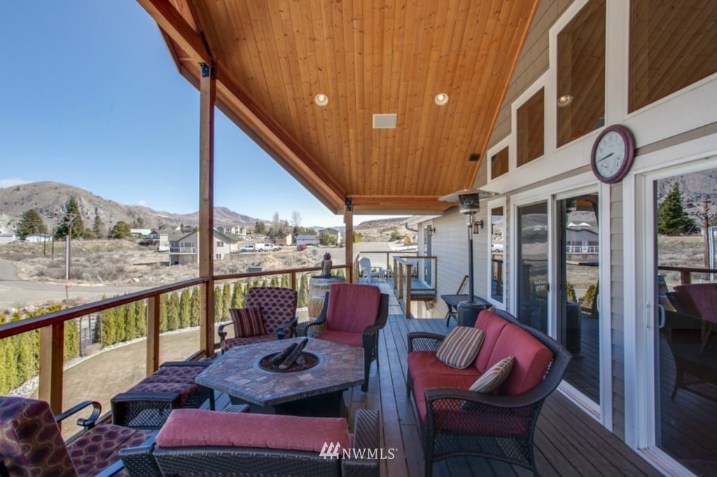 101 W Marine View Pl