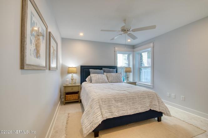 1812 Ocean Dr S