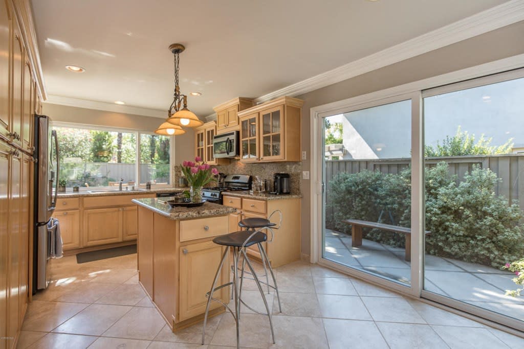 1292 Willsbrook Ct
