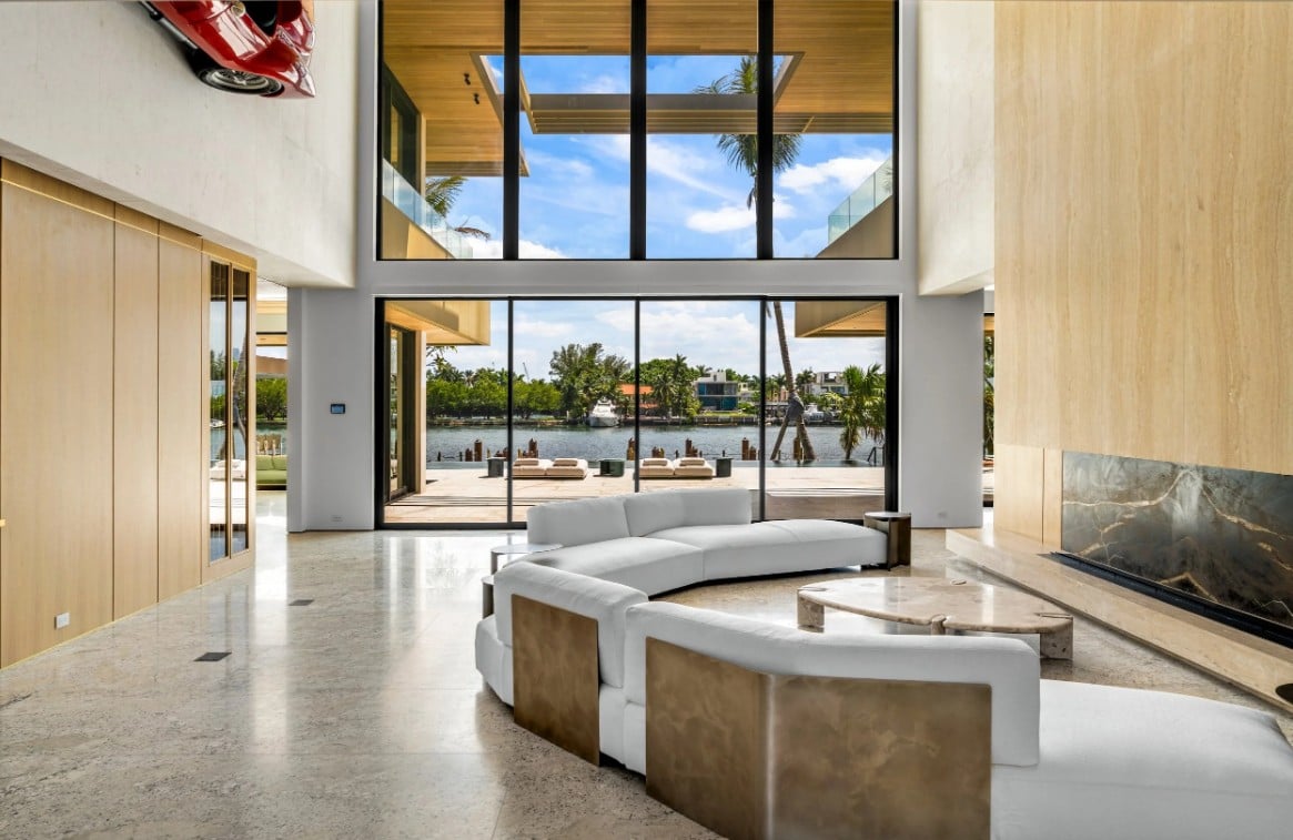 Waterfront Estate on Hibiscus Island Sells For $51.5 Million Setting New Record on Miami Beach's Palm and Hibiscus Island