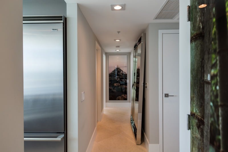 Falcon+Gonsalves List Mid-Miami Beach Mosaic $2.850M Sky Home
