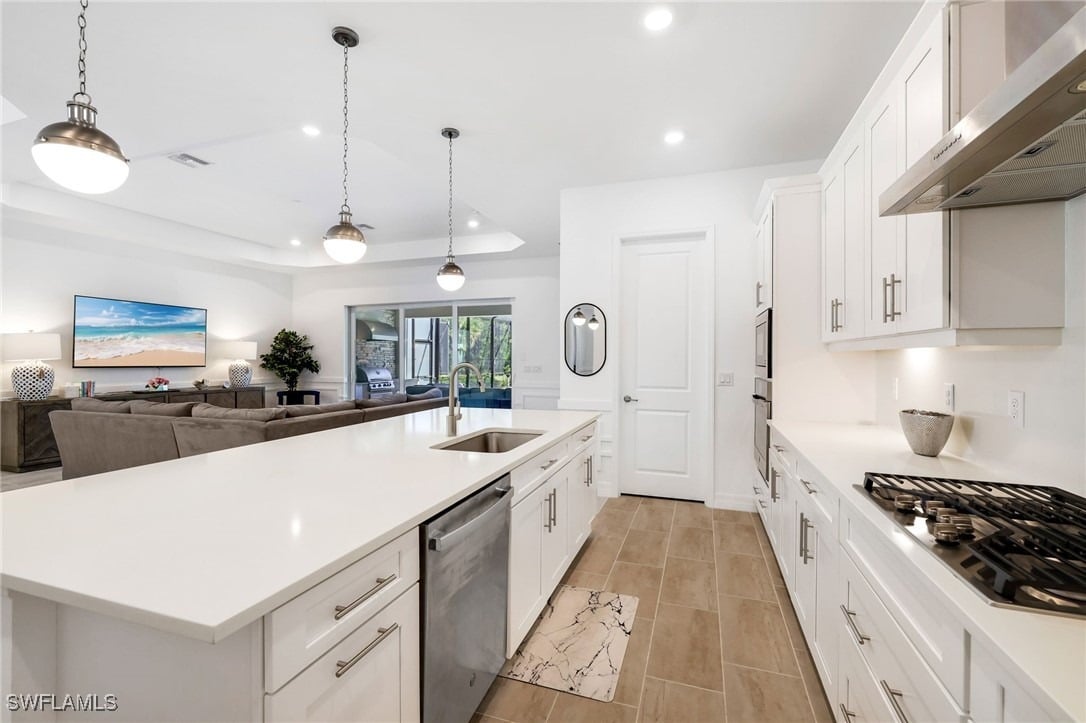 14095 Blue Bay Cir