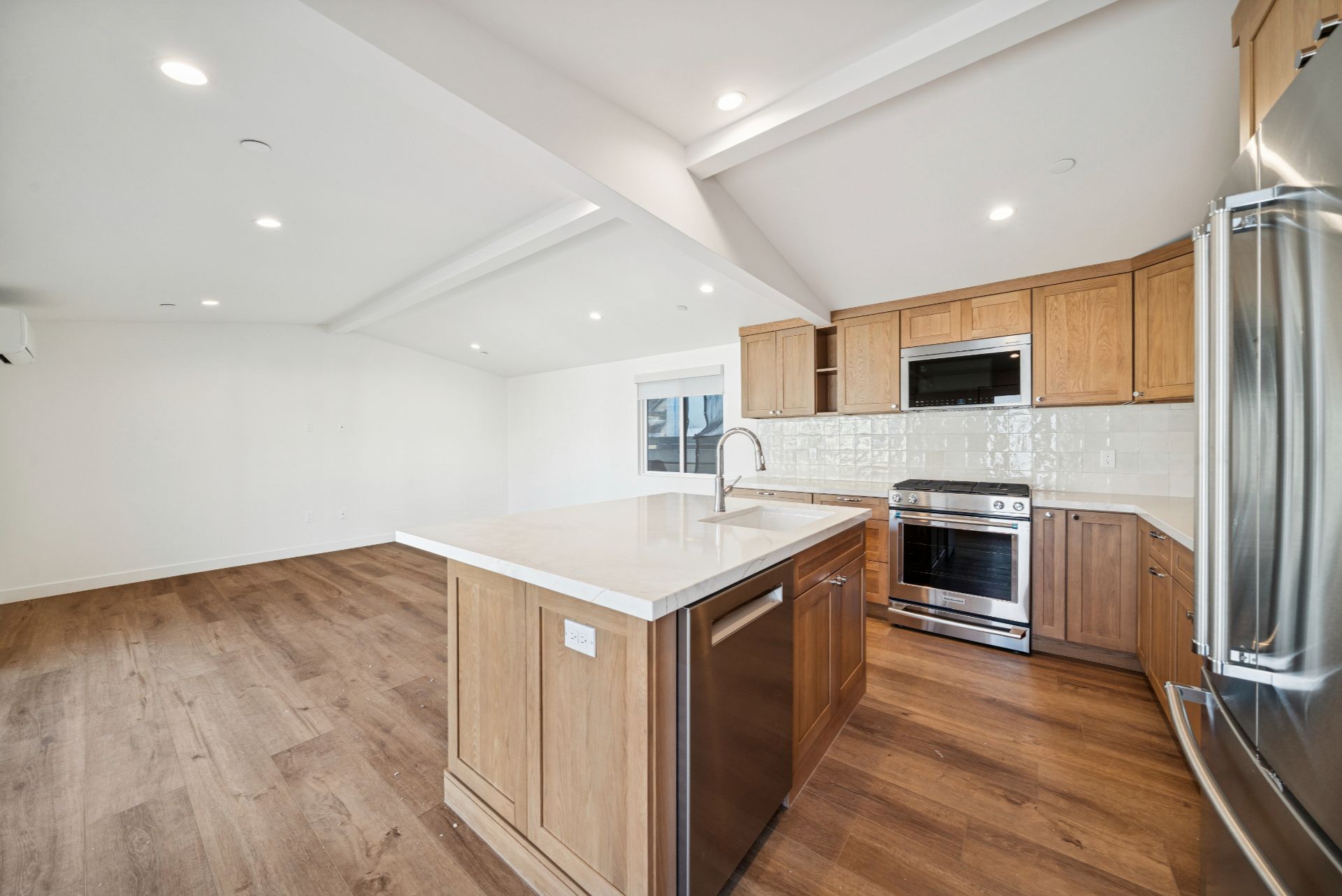 212 40th Street B