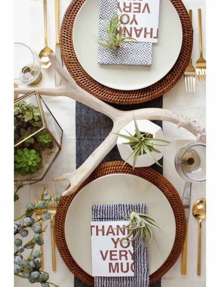 Setting a Thanksgiving Table