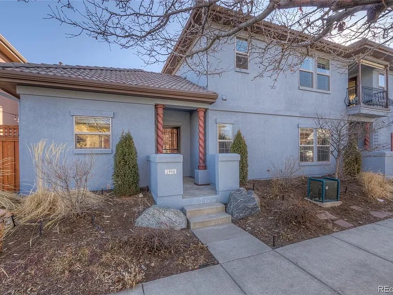 2998 N Elmira St