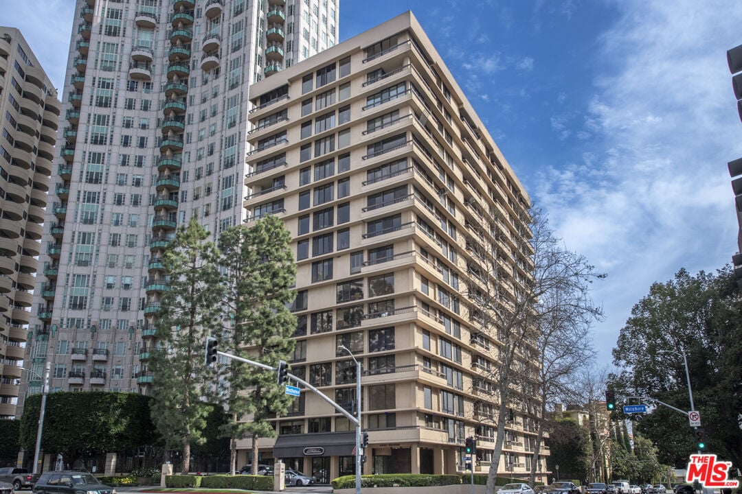 10590 Wilshire Blvd #307 and #2A