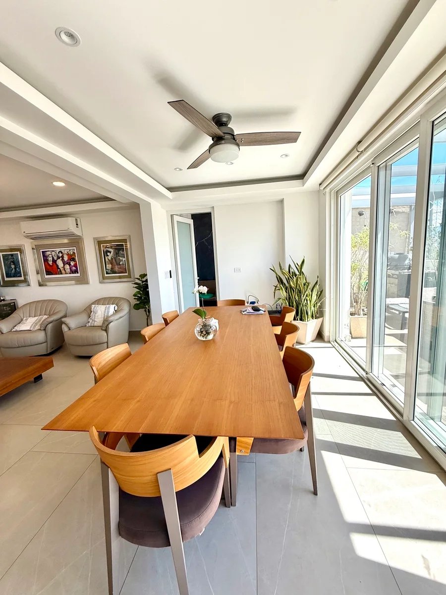 Smart View Townhouse, Escazu, San Jose