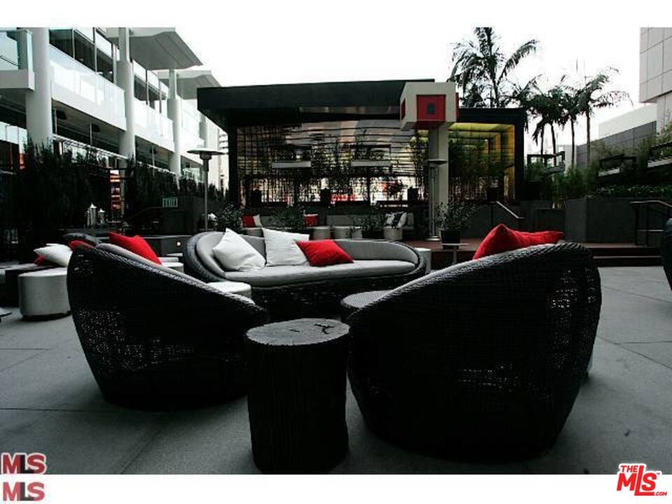 6250 Hollywood Blvd, #5F