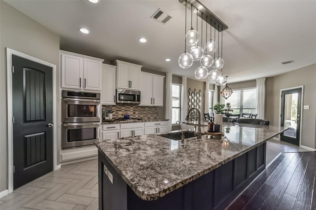 3647 Daintree Park Dr