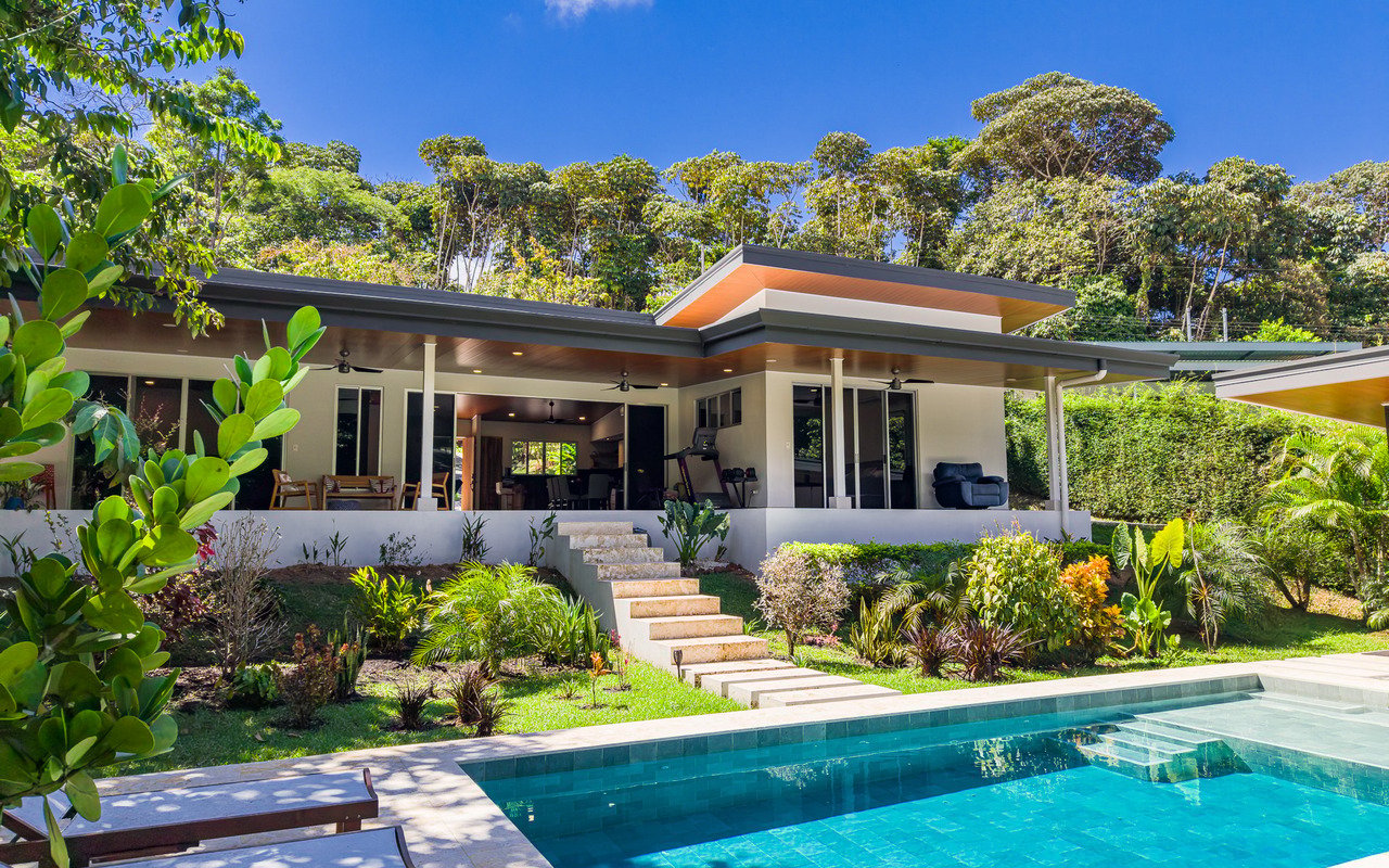 Unique Riverfront Home With Prime Location in Uvita