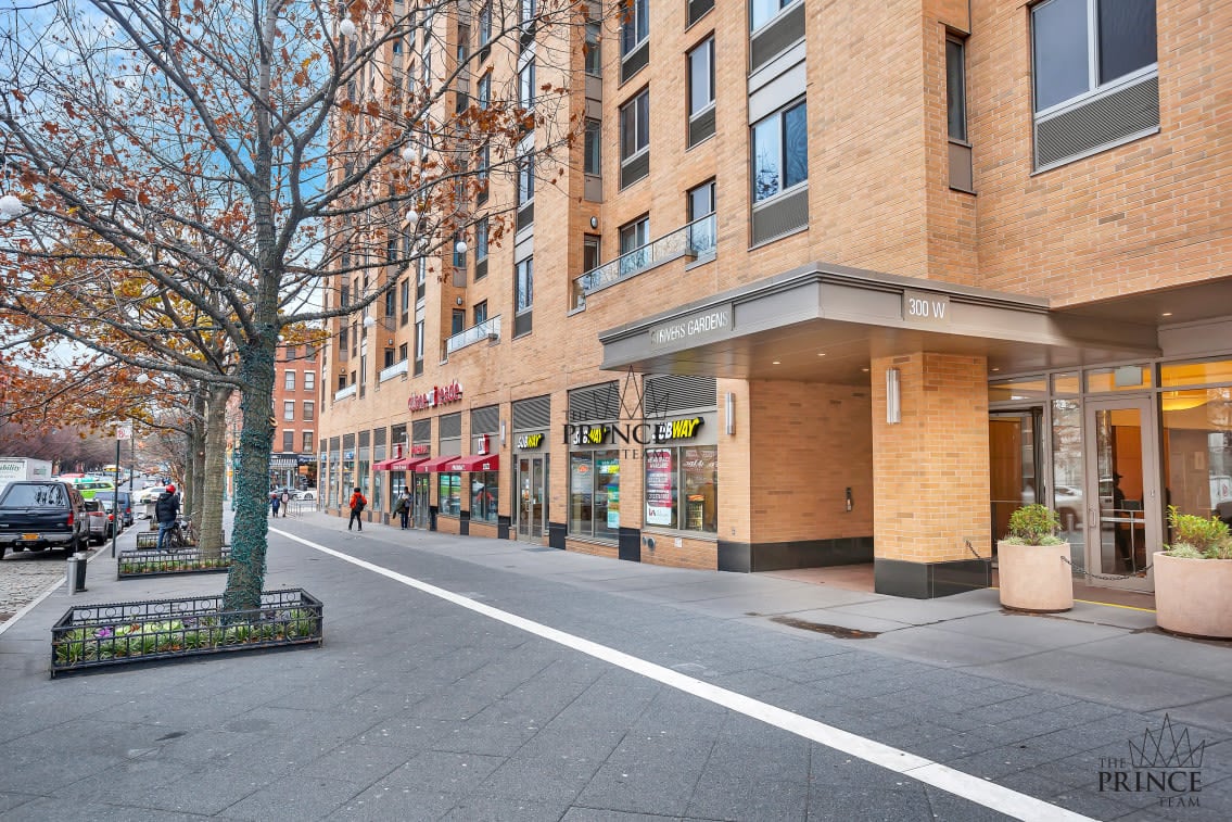 300 West 135 