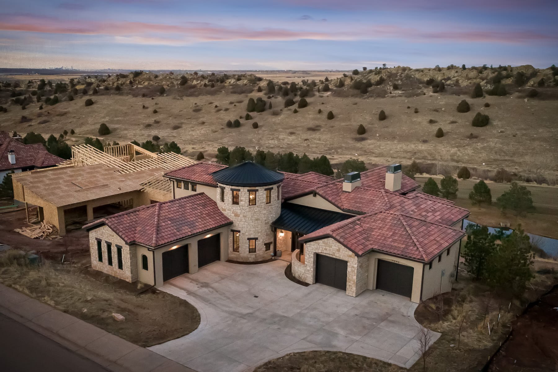 7590 Raphael Lane