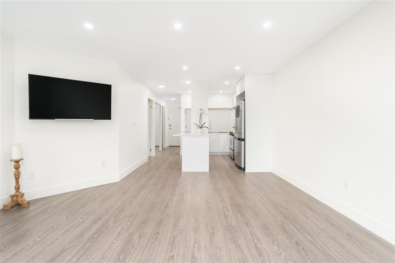 204-1365 W 4th Ave