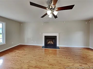 2862 Aristocrat Ln