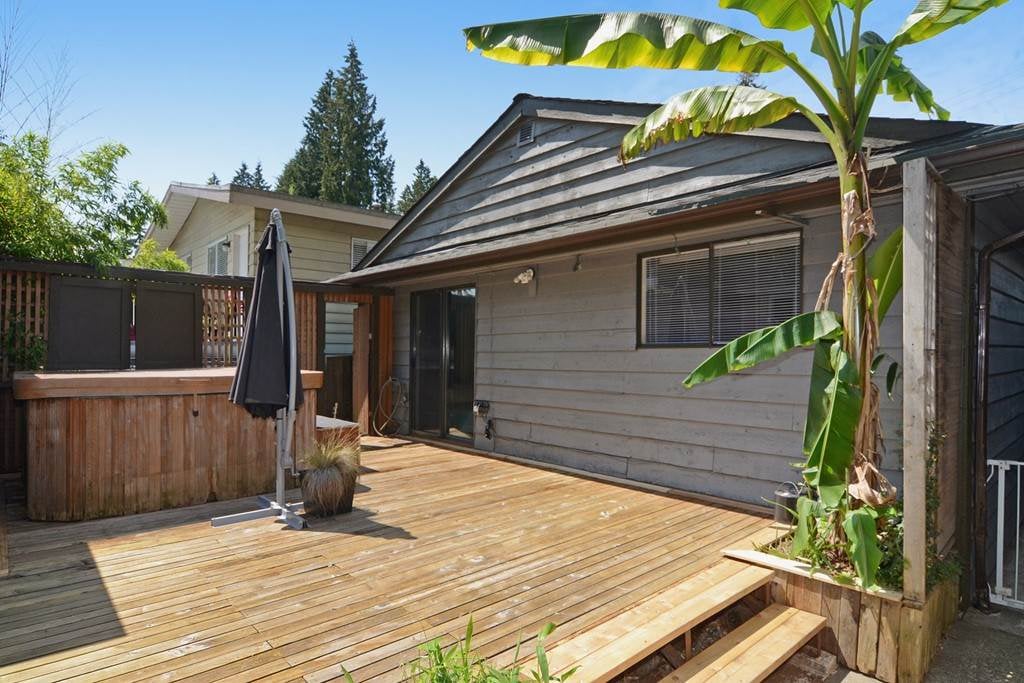 1972 Garden Ave