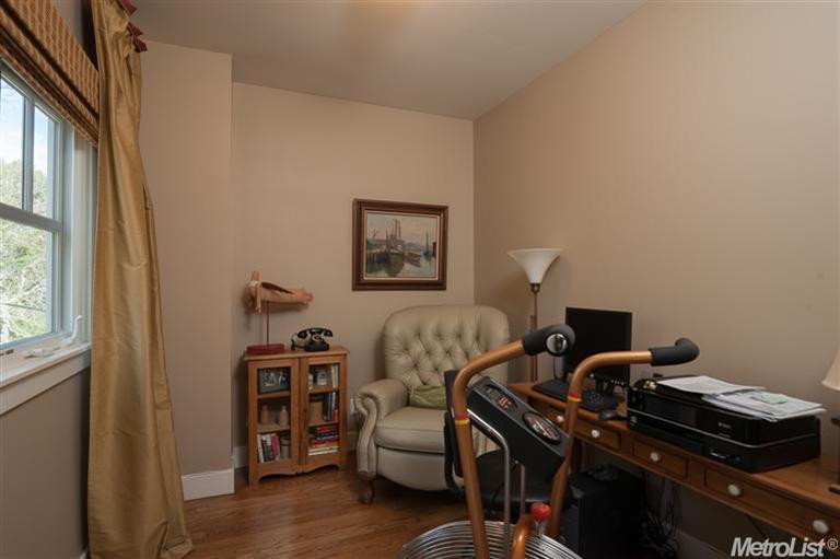 Sold in Fabulous 40's! 1366 47th St. - Represented Buyer