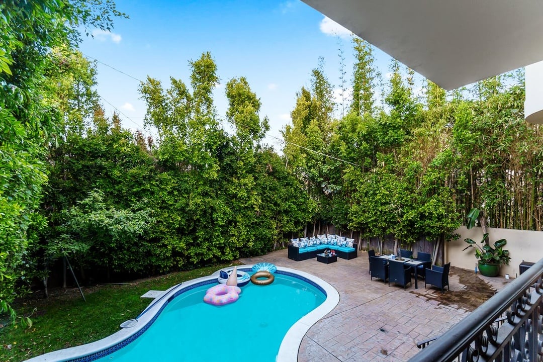 Valley Opulent