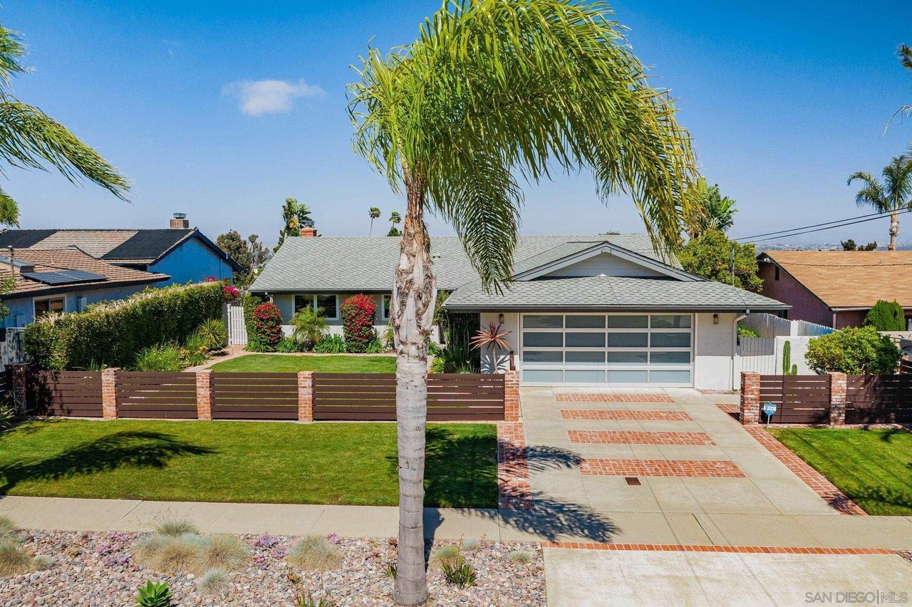 5781 Soledad Rd