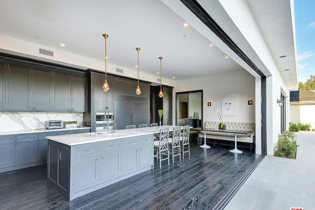 Eminence Azure