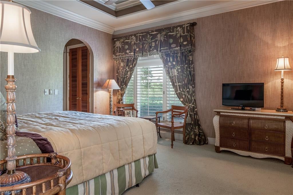 3415 Fort Charles Dr