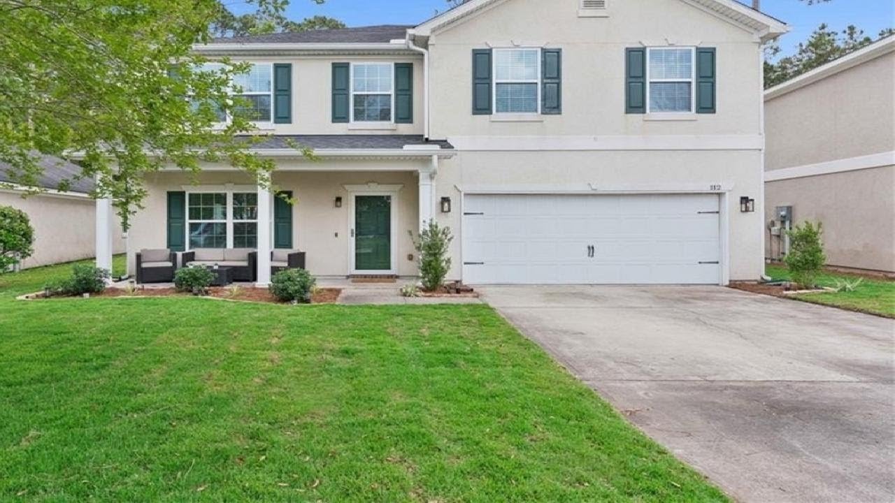 112 Brooklet Circle, St. Marys, GA Presented by Anneliese Lightfoot.