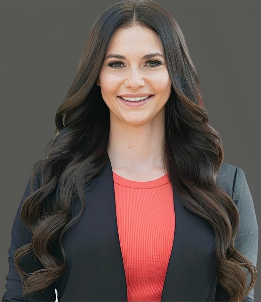 Miranda Mccullough Las Vegas NV, Real Estate Agent Headshot