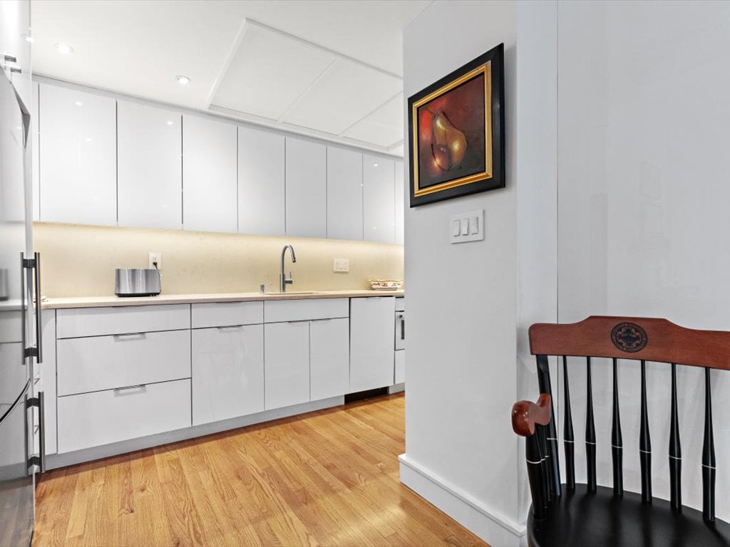 9-17 Harcourt Street, Unit 503