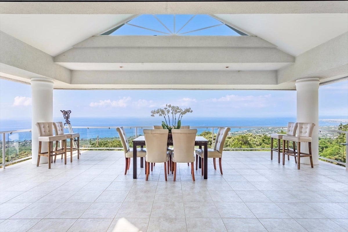 77-6311 Kaumalumalu Dr