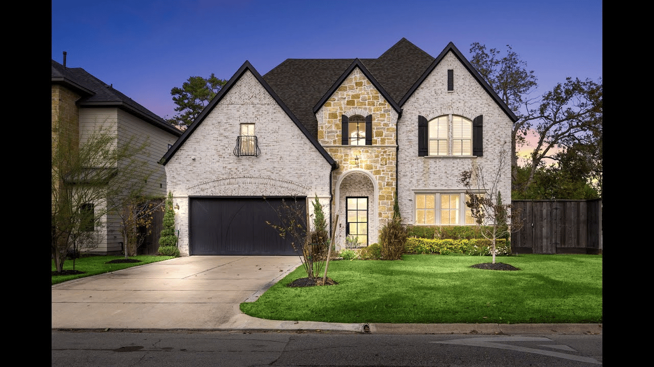 Welcome to your new home in desirable Spring Branch area