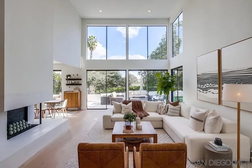 6599 Caminito Blythefield