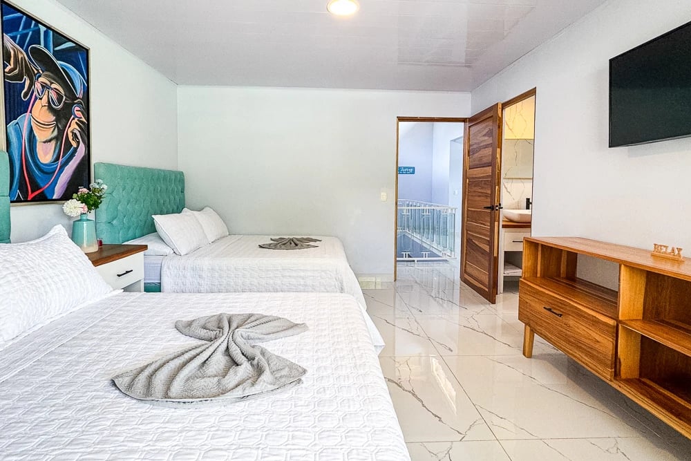 Turnkey Tropical Investment Contemporary Villa near Marina