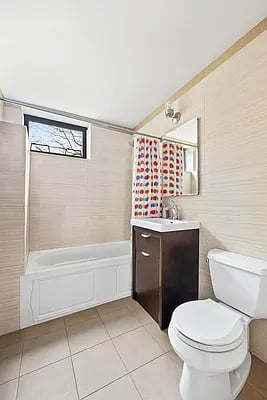 63 Clifton Place #1A