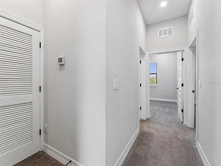 3421 W Horatio St #109