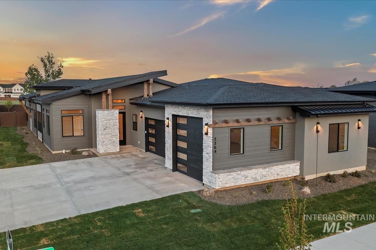 Exceptional New Build in the Star Foothills
