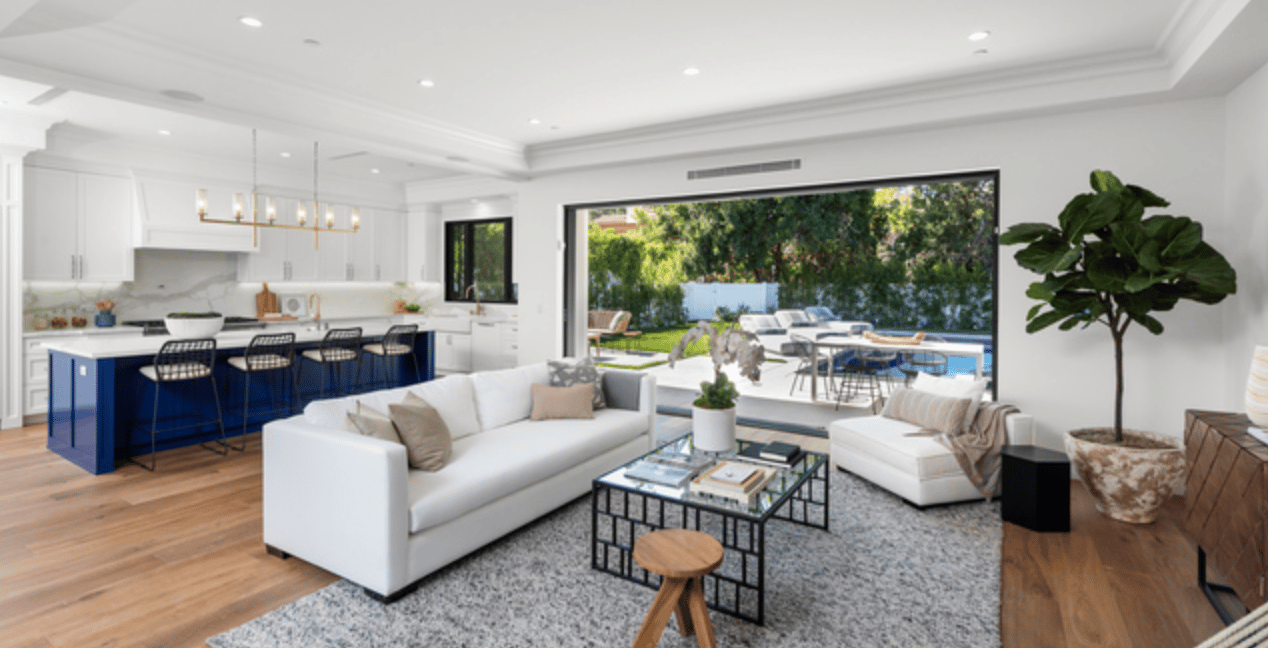 prime Silver Triangle area of Studio City