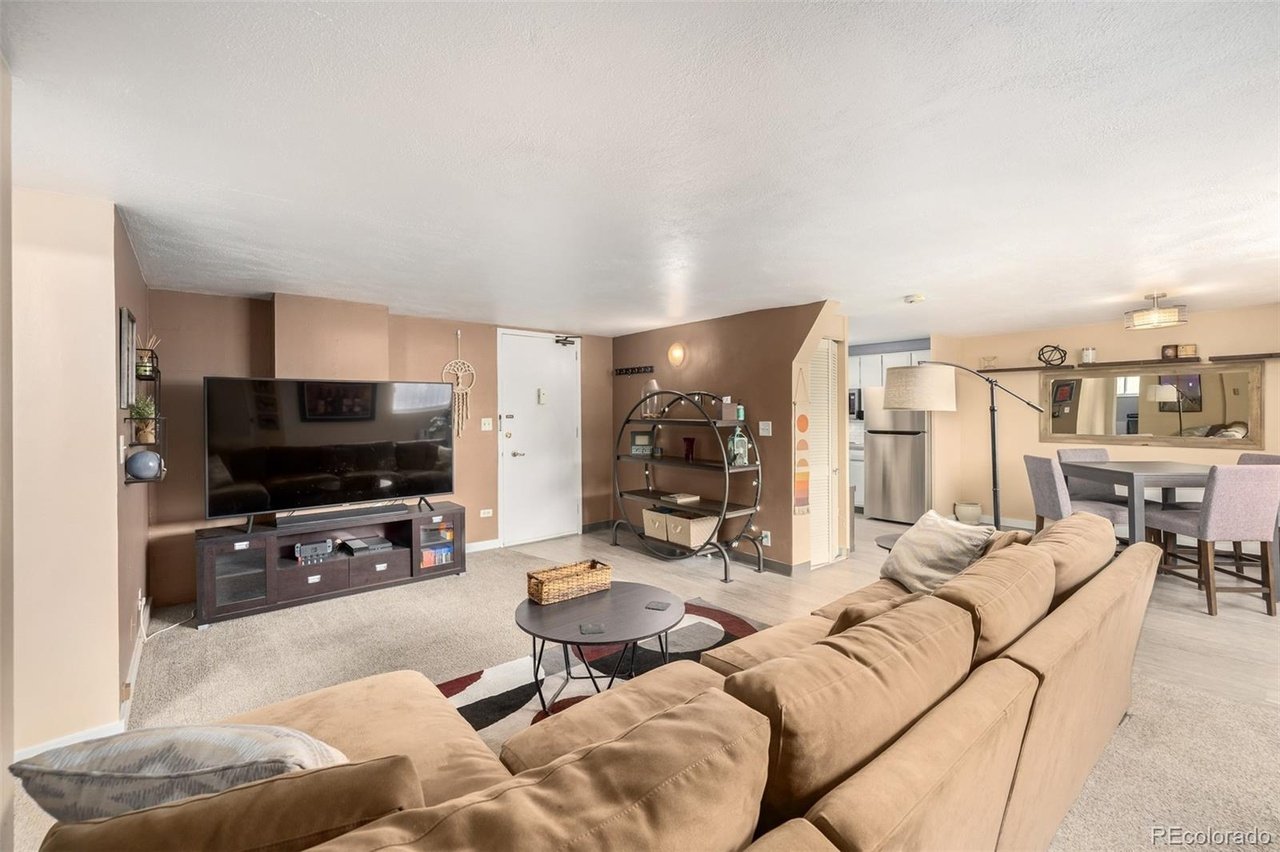 1155 Ash Street Unit# 105