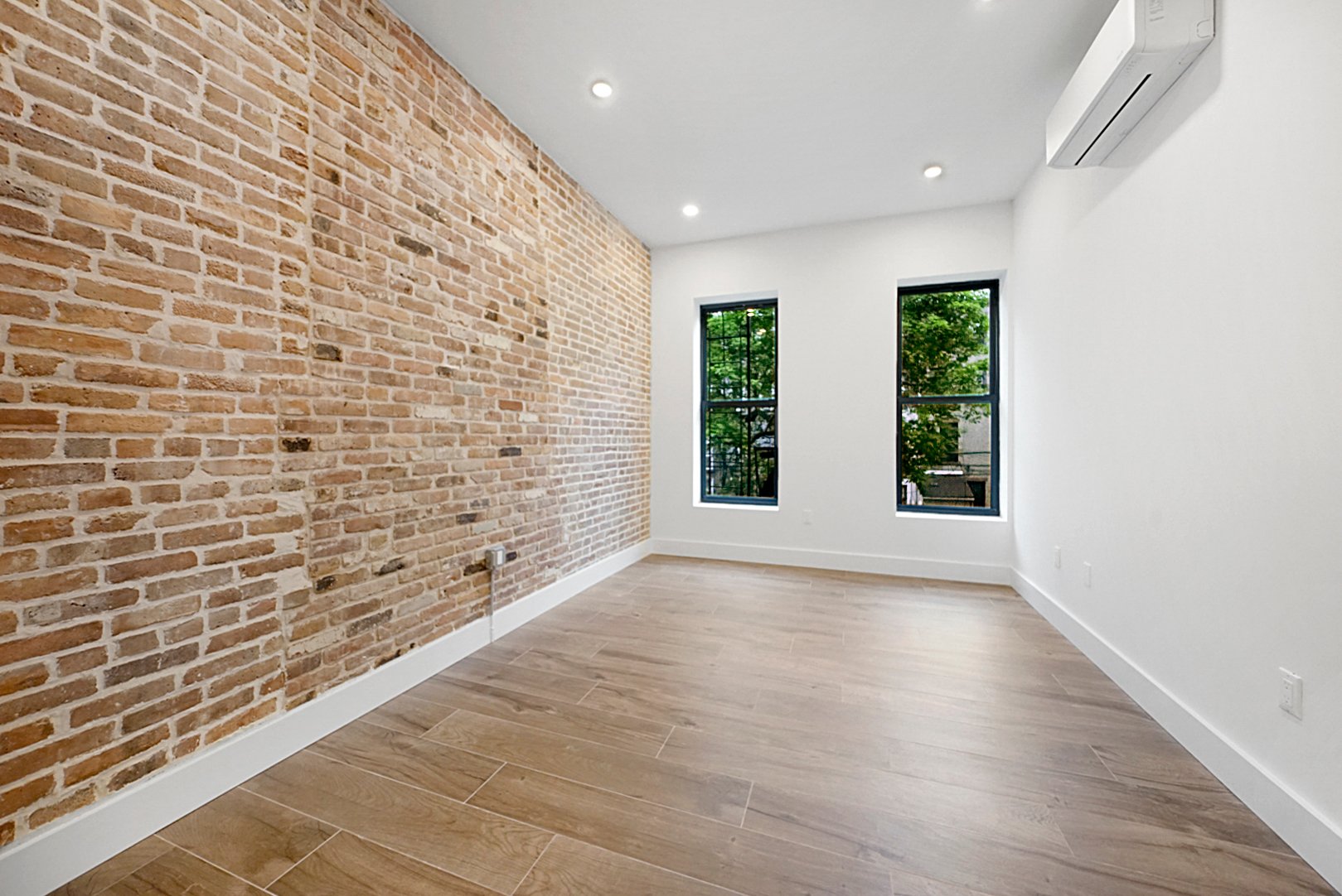 146 Jefferson Ave