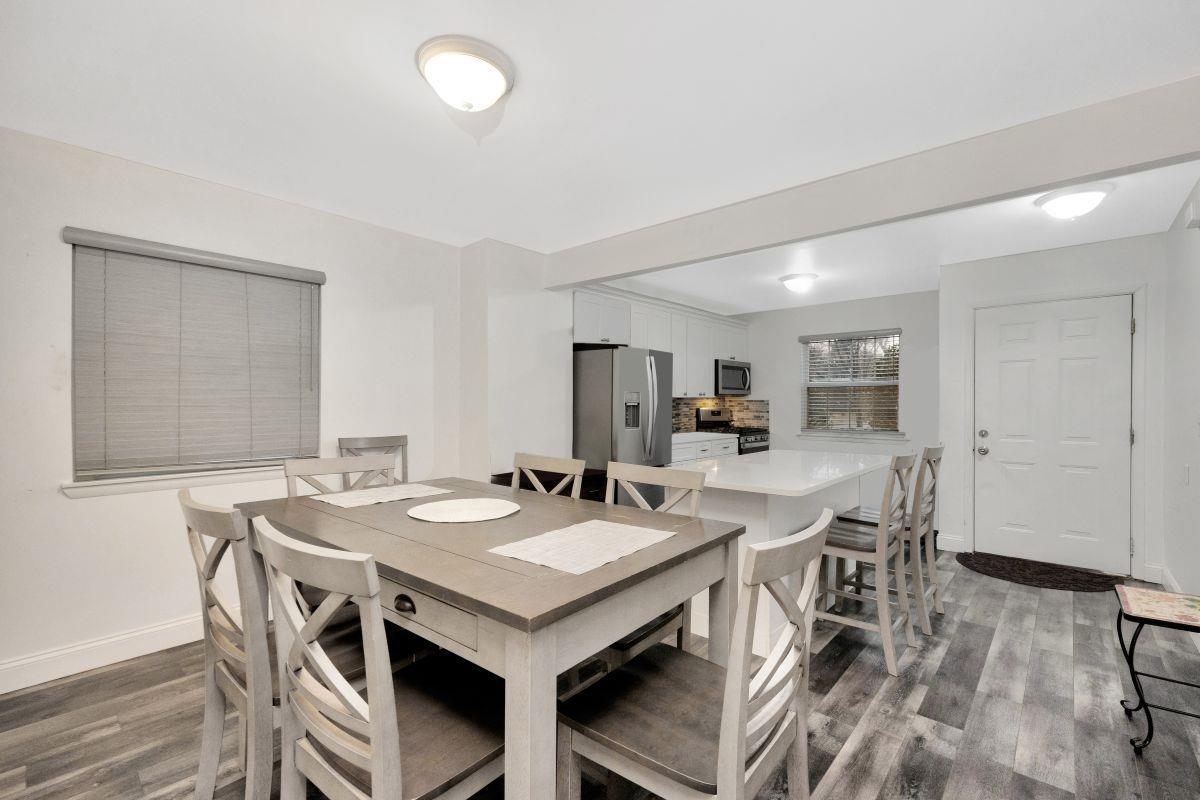 336 Commack Rd #16