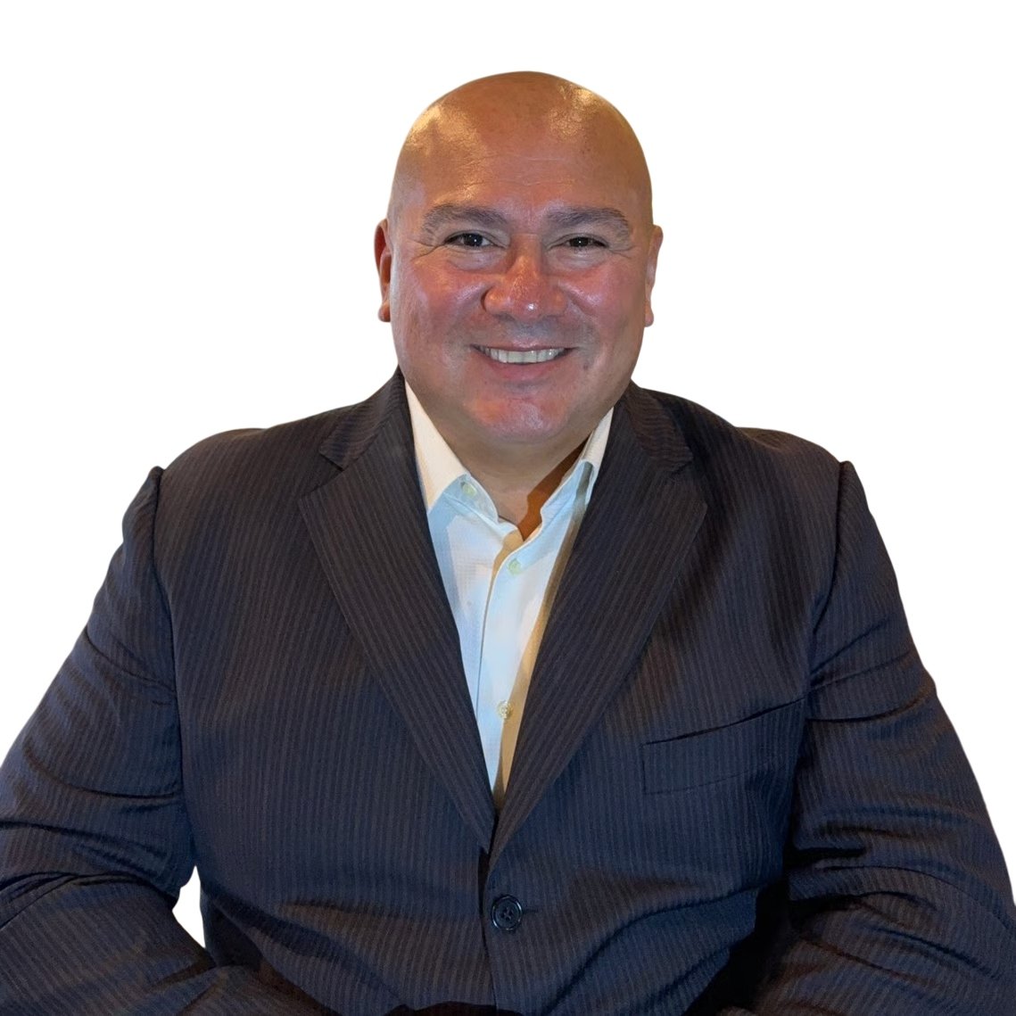 Pete Flores San Jose, CA Real Estate Agent Headshot