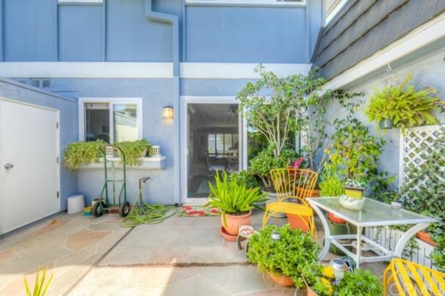 21127 Sailors Bay Ln